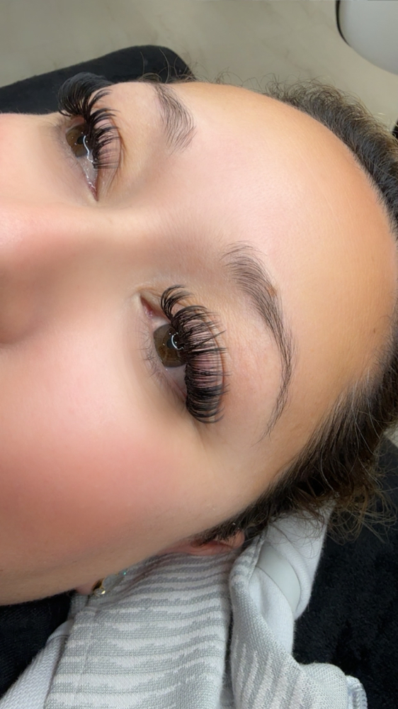 Lash Extentions New Set at ETERNO BEAUTY in Salinas, CA