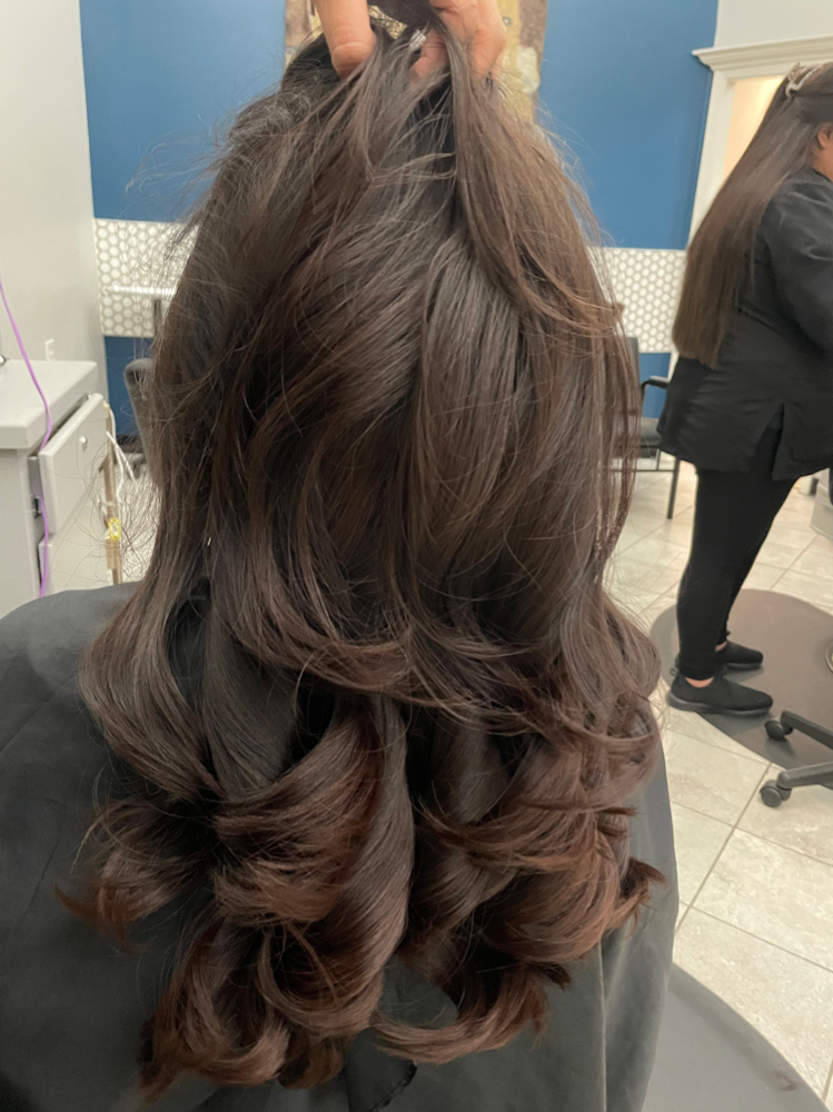 Monthly Blowout Service M/L Hair