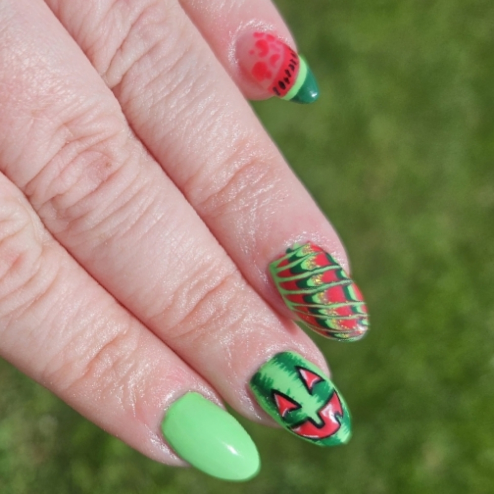 Hard Gel Nail Set at FNS Nail Studio, LLC in Wheelersburg, OH