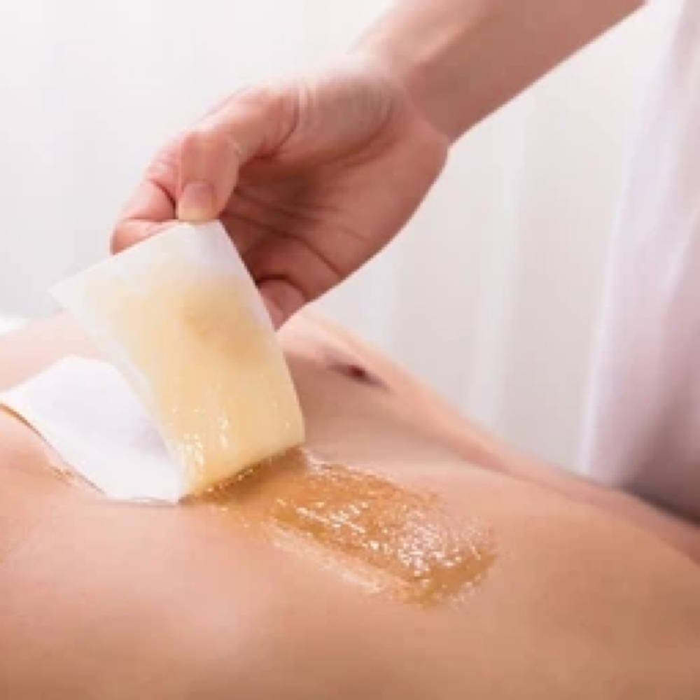 Stomach Wax at Ipanema Skincare in St Charles, IL