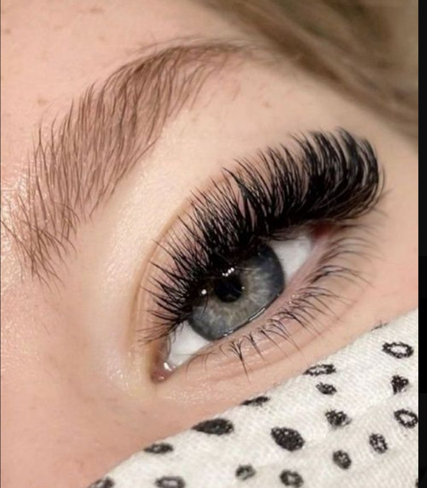 Volume Eyelash Full Set 30% Off
