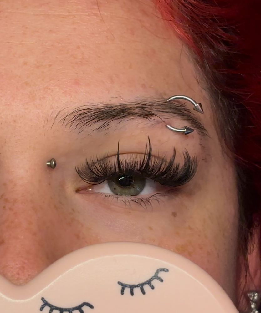 Chunky strip eyelash extentions