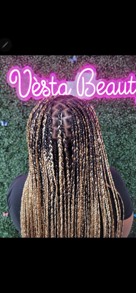 Small Knotless Braids