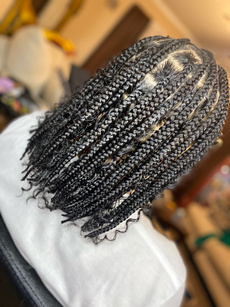 Knotless Box Braids In Bob Length