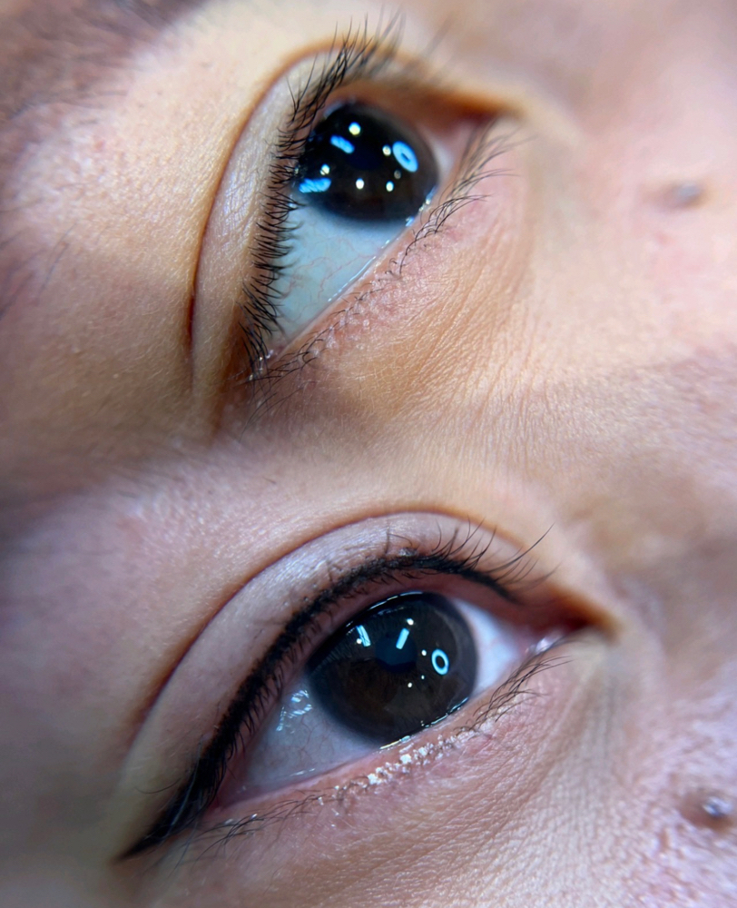 Lashline Enhancement
