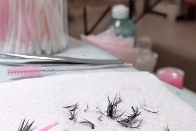 Lash Removal