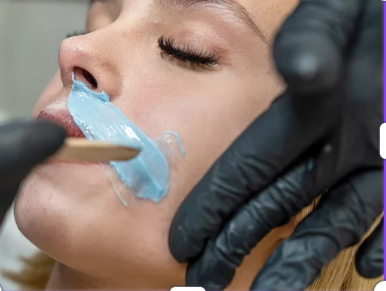 Lip Wax at D’vine Beauty Vault in Oak Lawn, IL