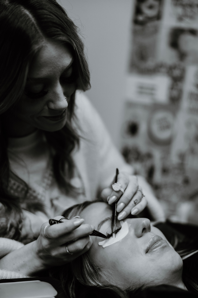 Mega Volume Fill 🖤 UV LED Lash