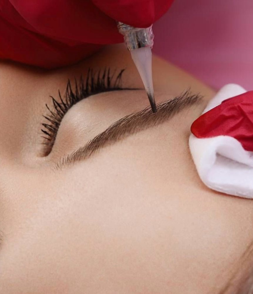 Touch-Up Eyebrows at Grandeur Spa in Merchantville, NJ
