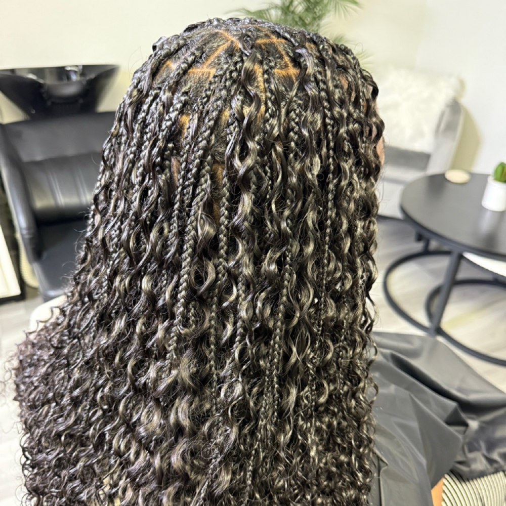 Miricle Knotts at LLB & S in Victorville, CA