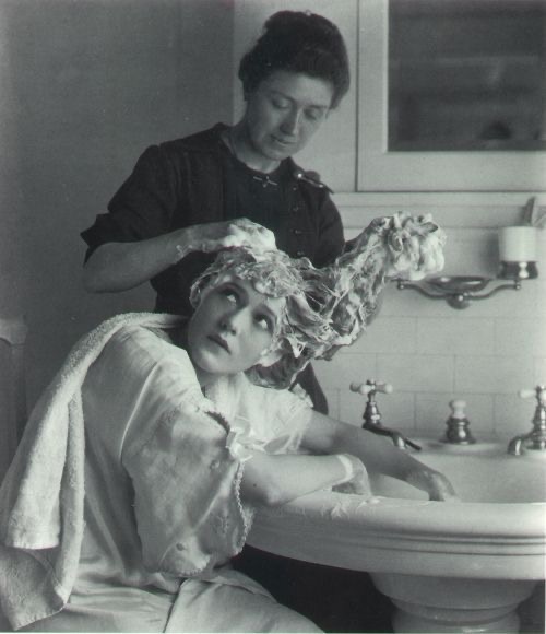 • deep conditioning treatment •