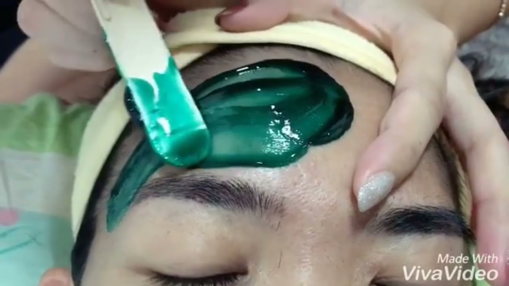 Forehead Wax