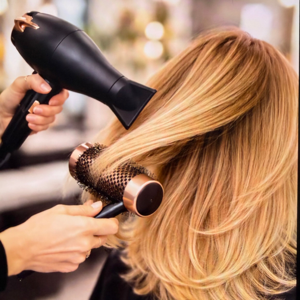 Blow Dry at Sharp & Shaded in Schaumburg, IL