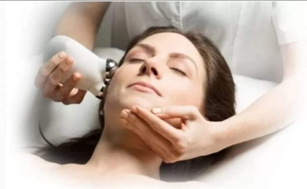 Microcurrent Facial