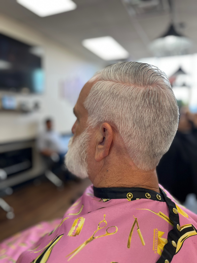 Senior Citizen Haircut (55+)
