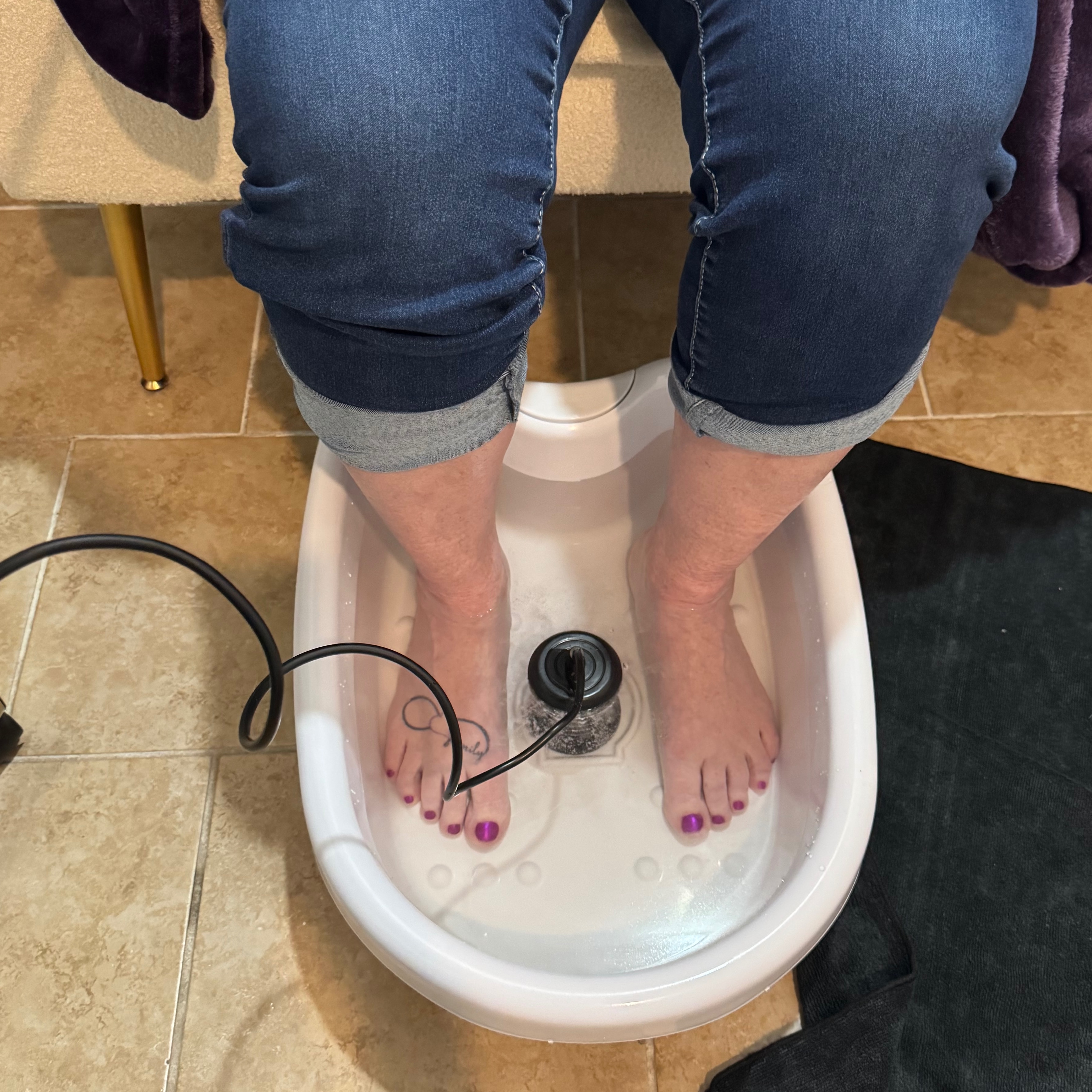 Ionic Foot Detox Bath 30 at Sage N Selenite Wellness Spa & Boutique in Seaford, NY