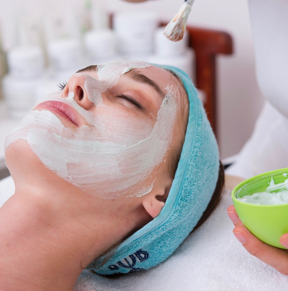 Dermaplane + HydraFacial Treatment