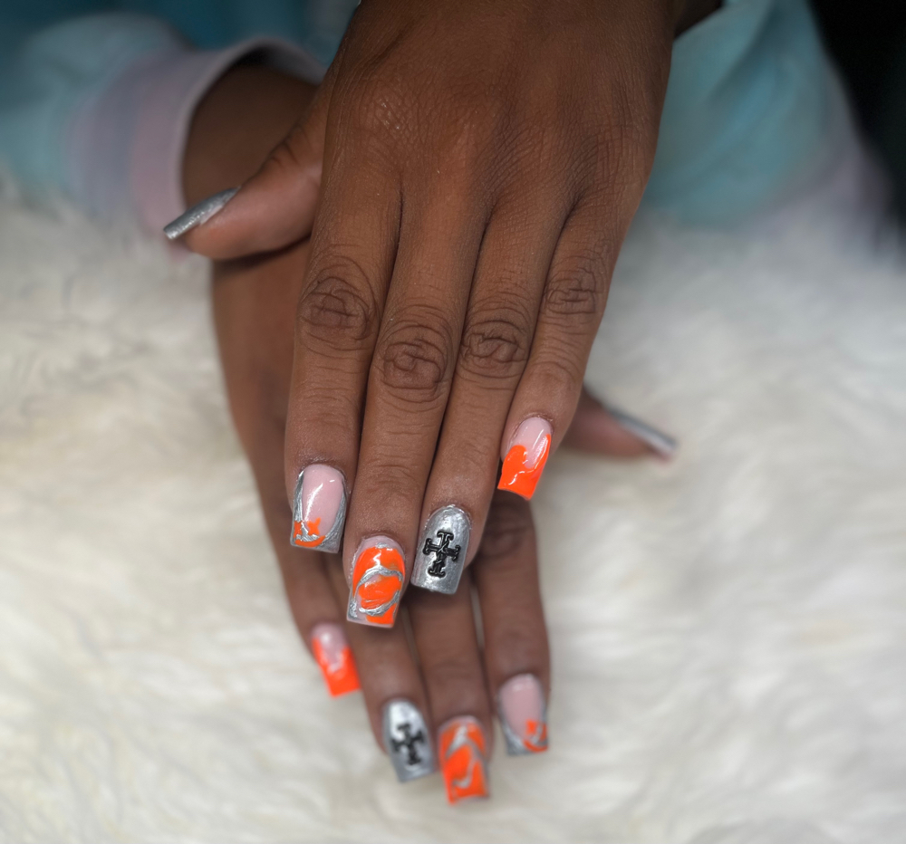 Overlay at RissaNailedit314 in St Ann, MO