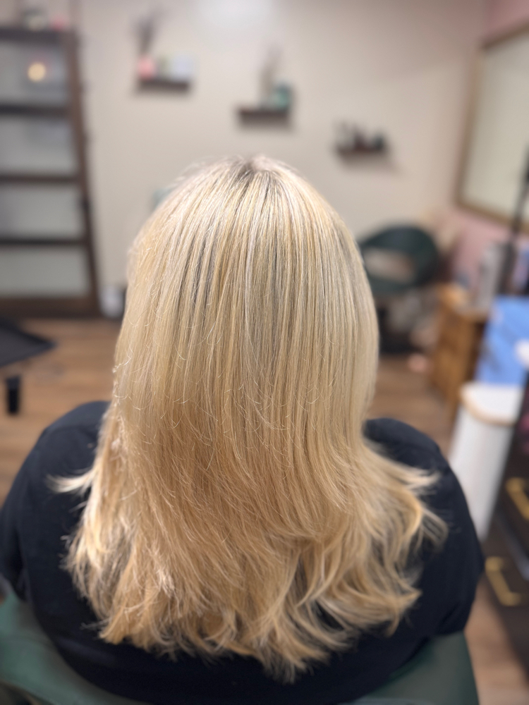 Blonde & Bright