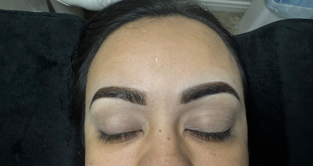 Eyebrow Tinting