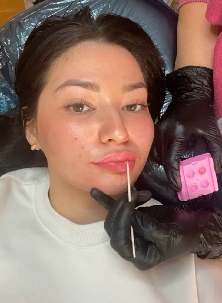 Lip Blush- Initial session