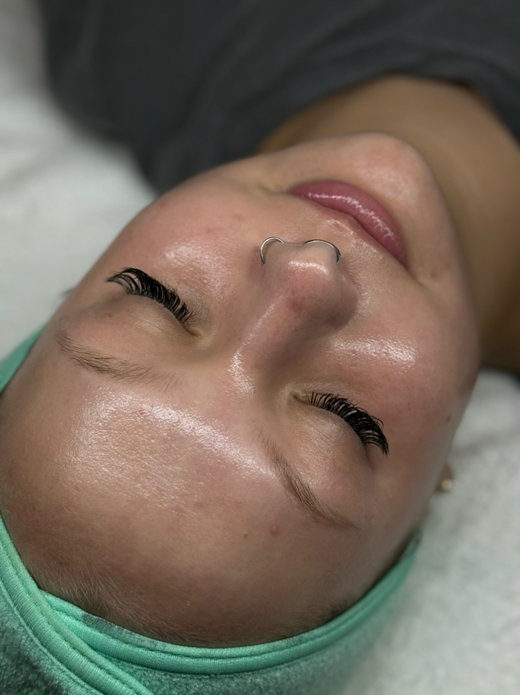 Glass Skin Facial