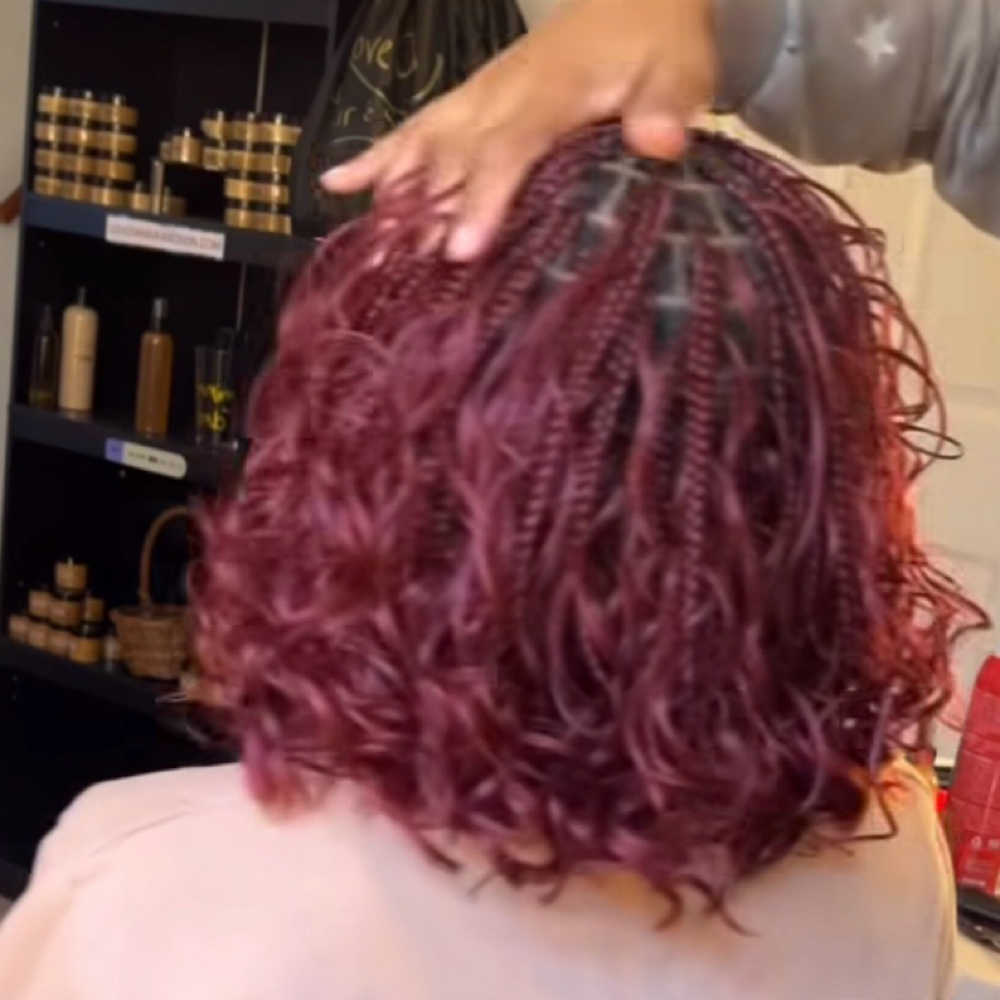 French Curl braids, bob length, at Afrokreyol luxury Braids, k Tips, weave & locs salon in Plantation, FL
