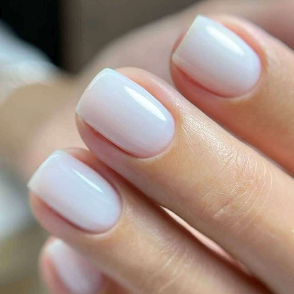 MANICURE CON GEL at BLOOM by Bianka ✨️ in Manitowoc, WI