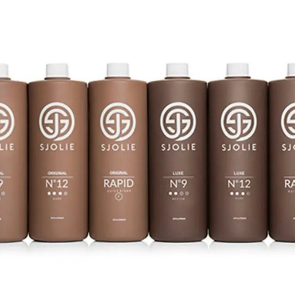 Sjolie Custom Spray Tan at Elevate Yourself Beauty Parlour in Hobart, IN