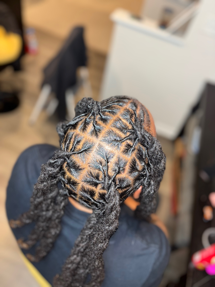 Loc Retwist And Style.!