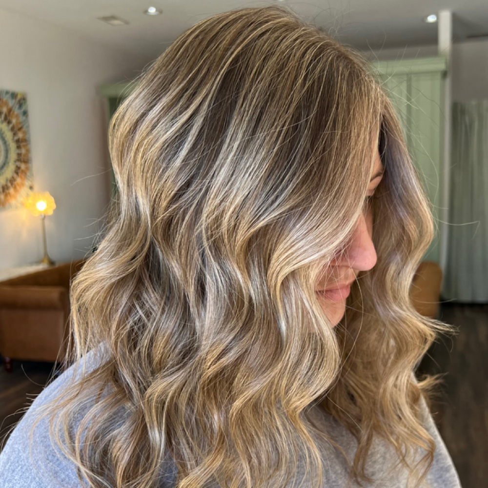Full Highlight at New Moon Studio in Southaven, MS