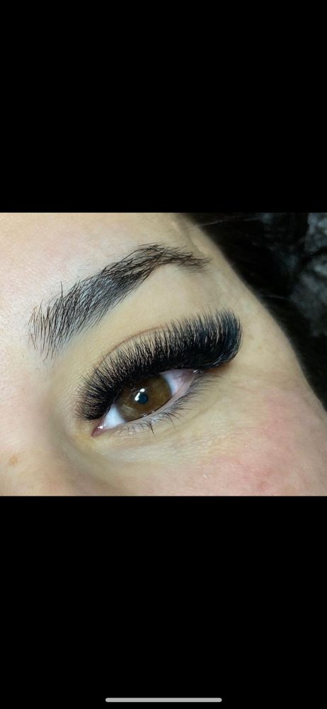 Refill Mega Volume Lashes