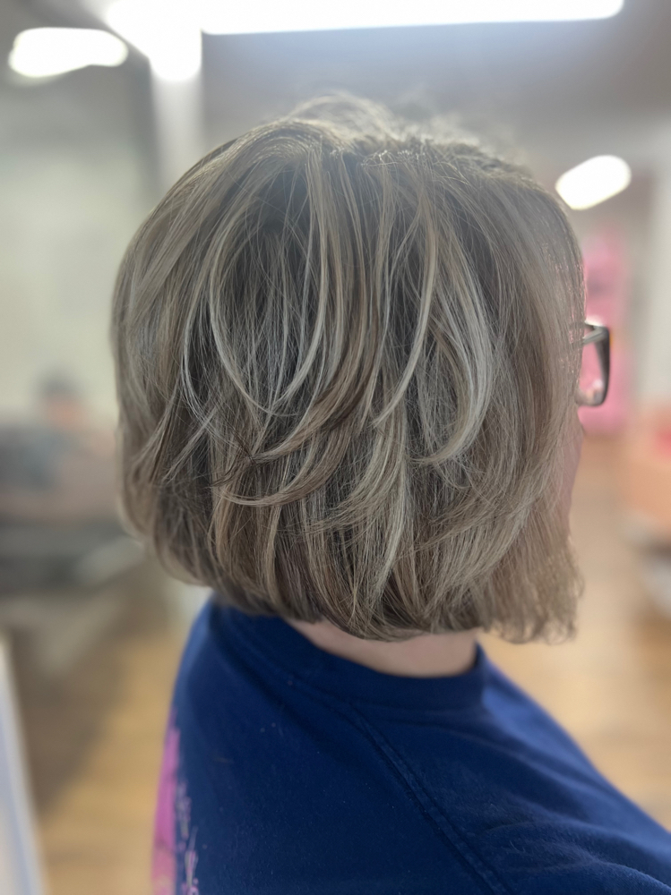 Women’s Haircut