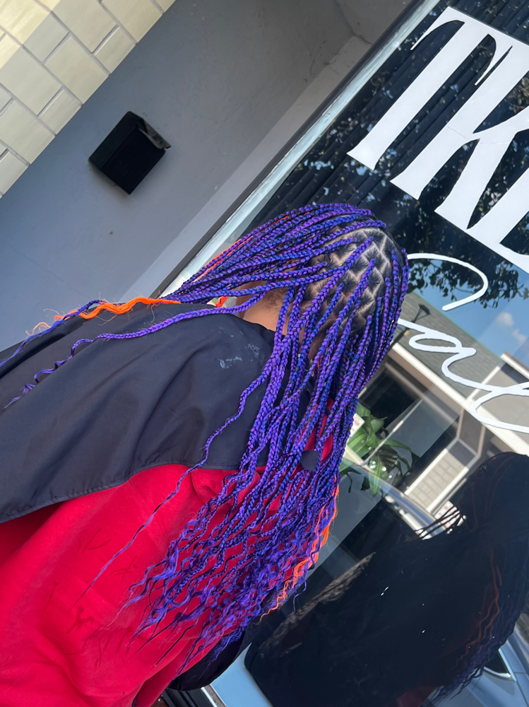 Smedium Knotless/Box Braids