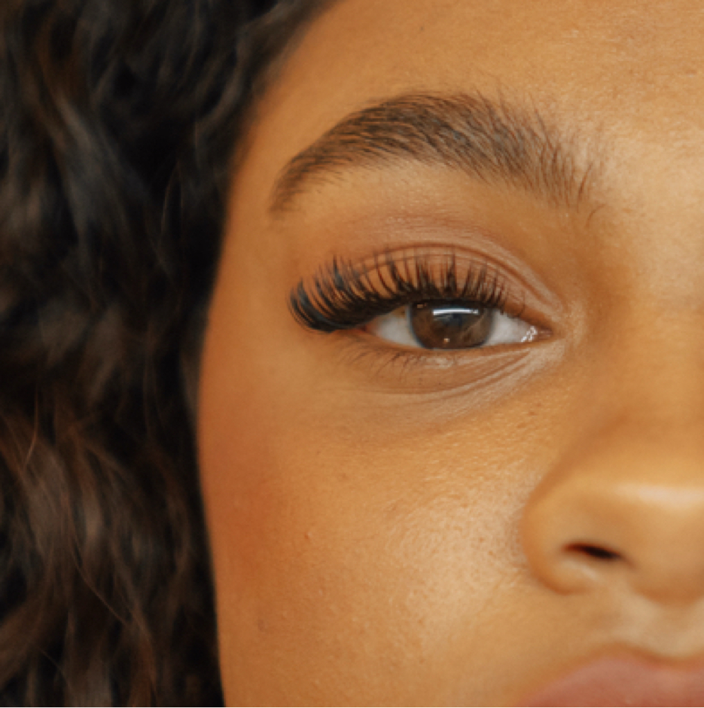 Returning Client Lash Full Set at AmyEyesthetics Eyelash Extensions in Brookfield, WI