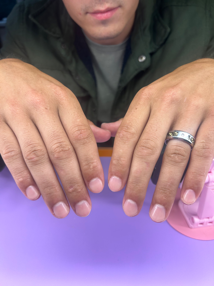 Soak-Off Removal at SkulptedxSkye in Columbia, LA