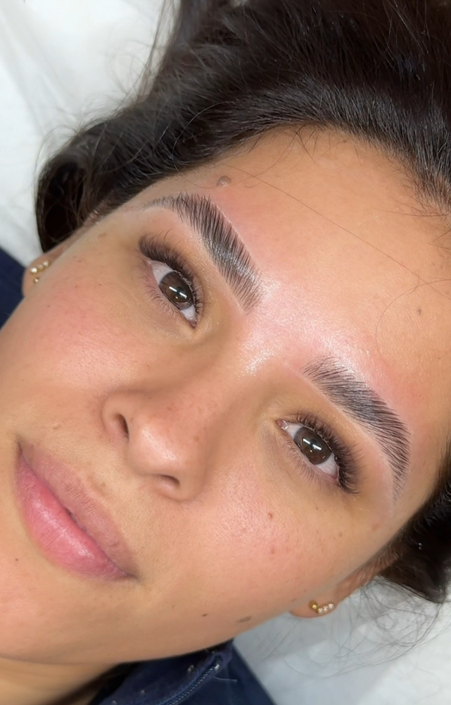 LASH EXTENSIONS & BROW COMBO