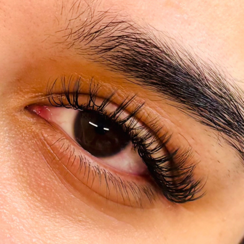 Natural Full Set at SOLARA AESTHETIC in Woodinville, WA