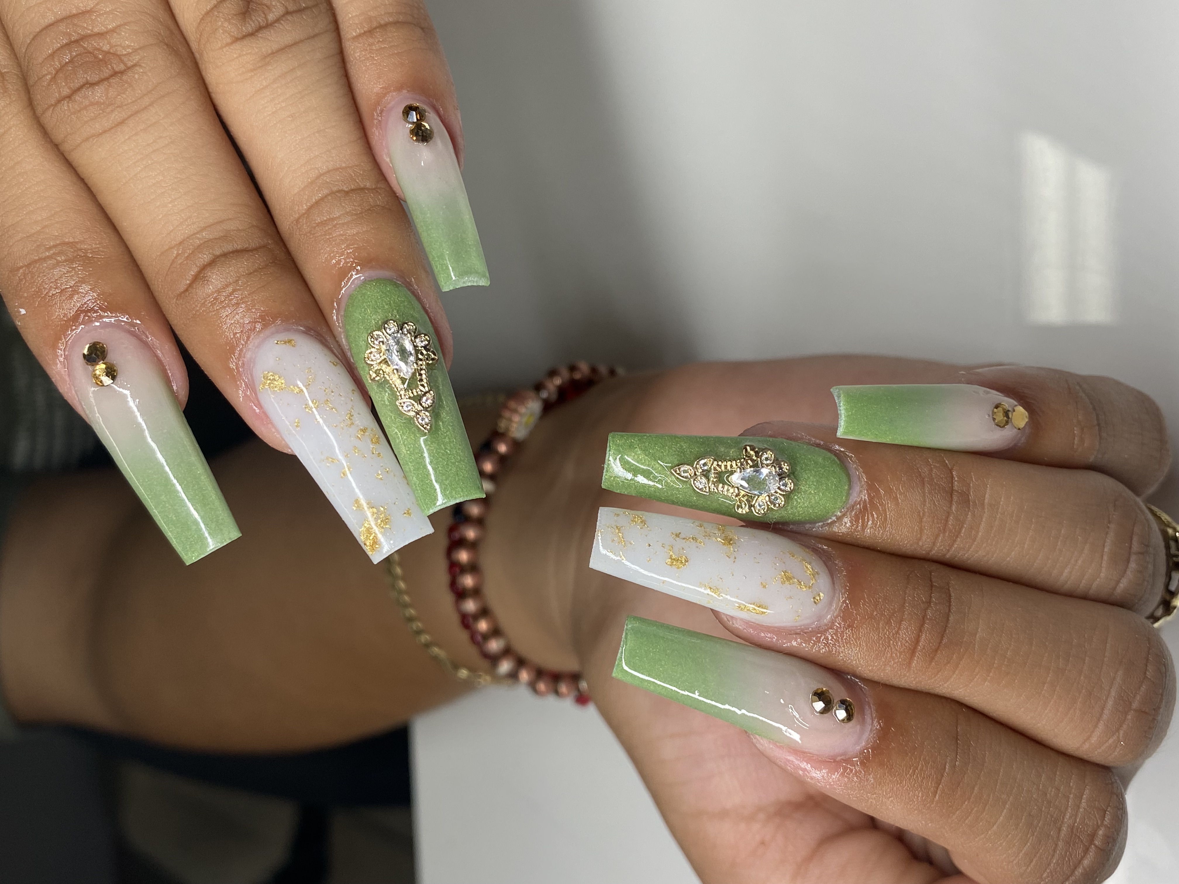 Sculpted Acrylics (Length 5)