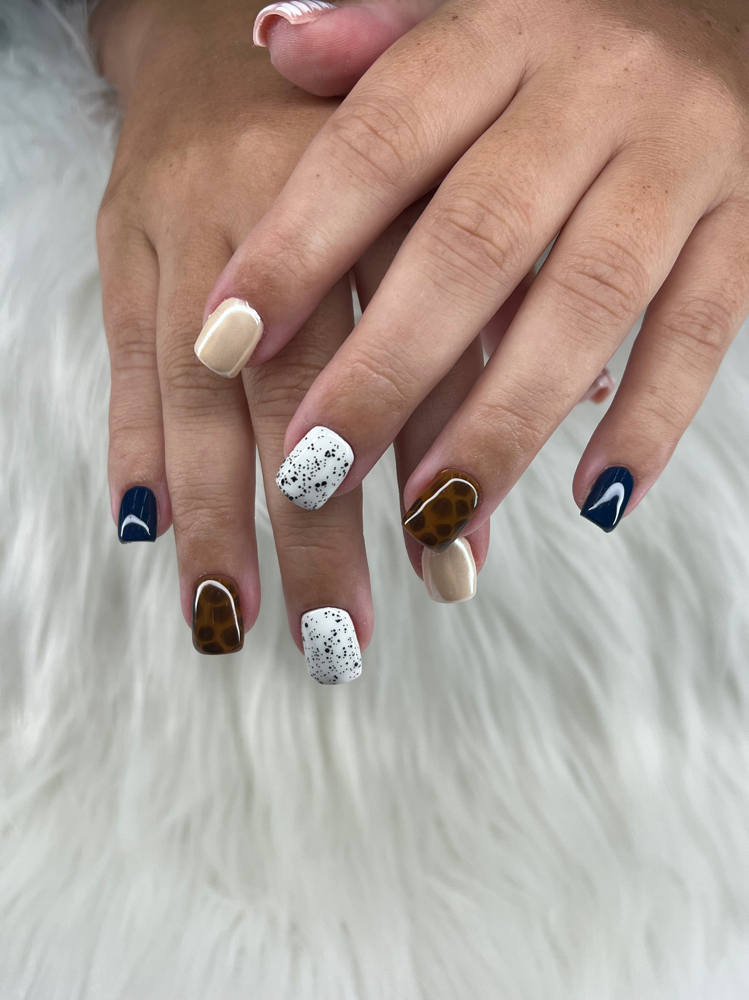 Gel Structured Manicure