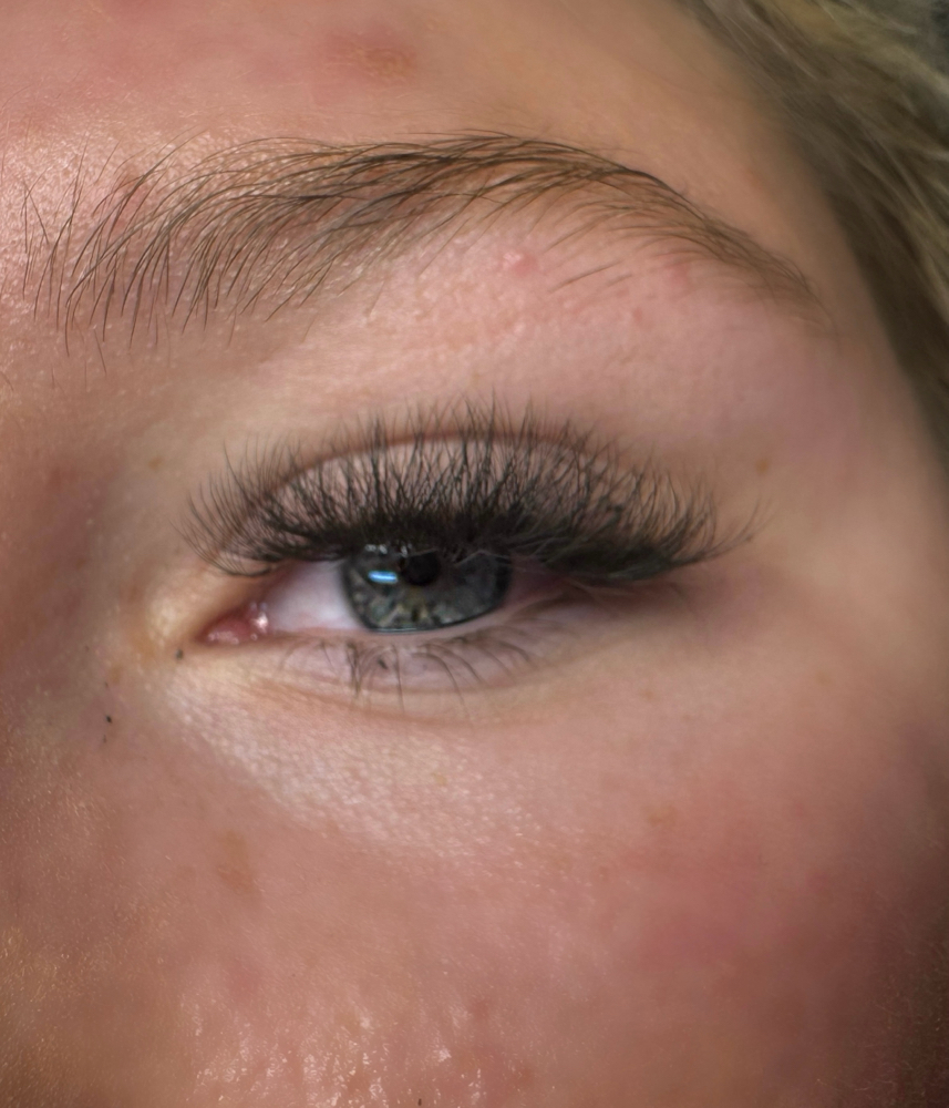 Volume Lash Extensions