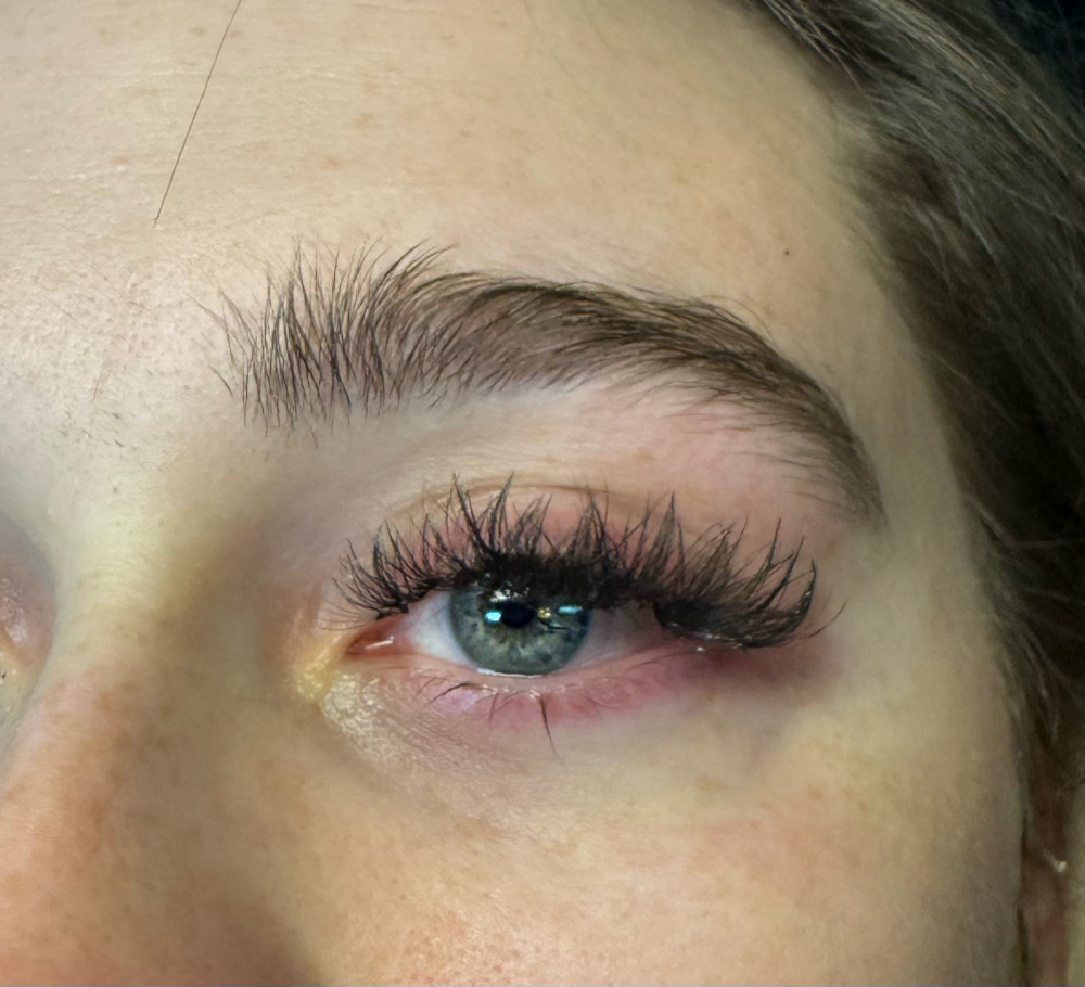 Volume Lash Extensions