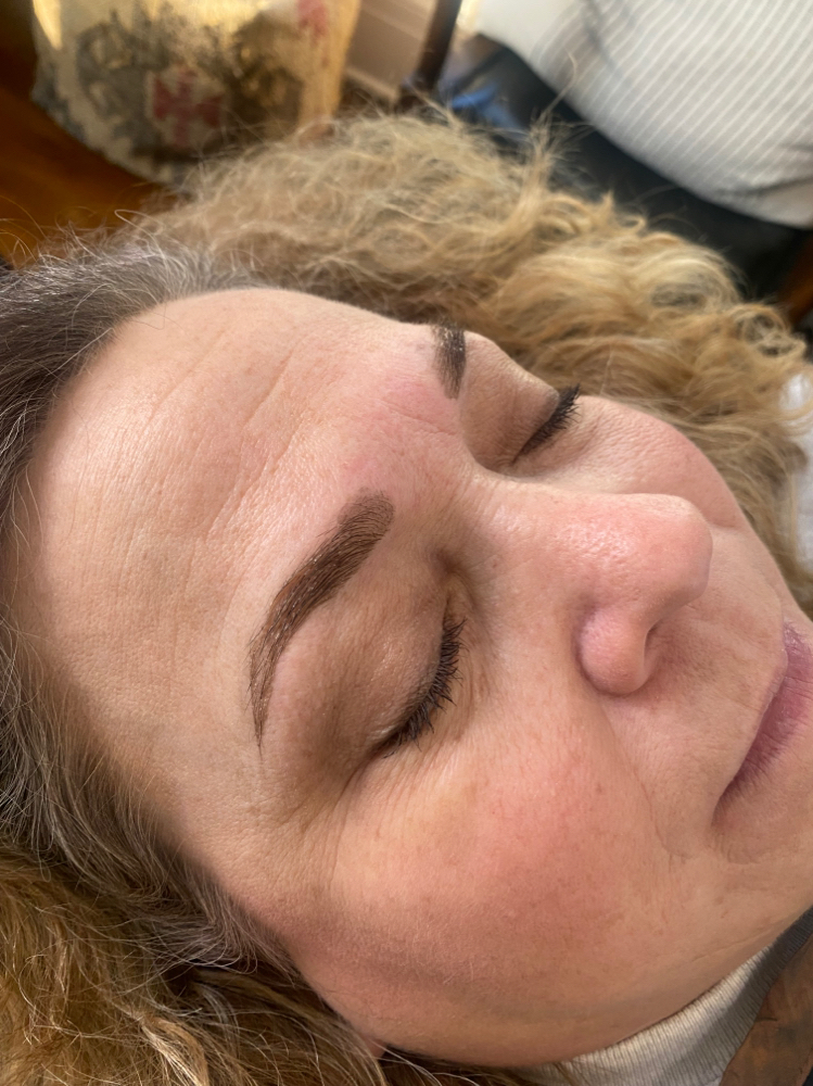 Eyebrow Wax & Tint