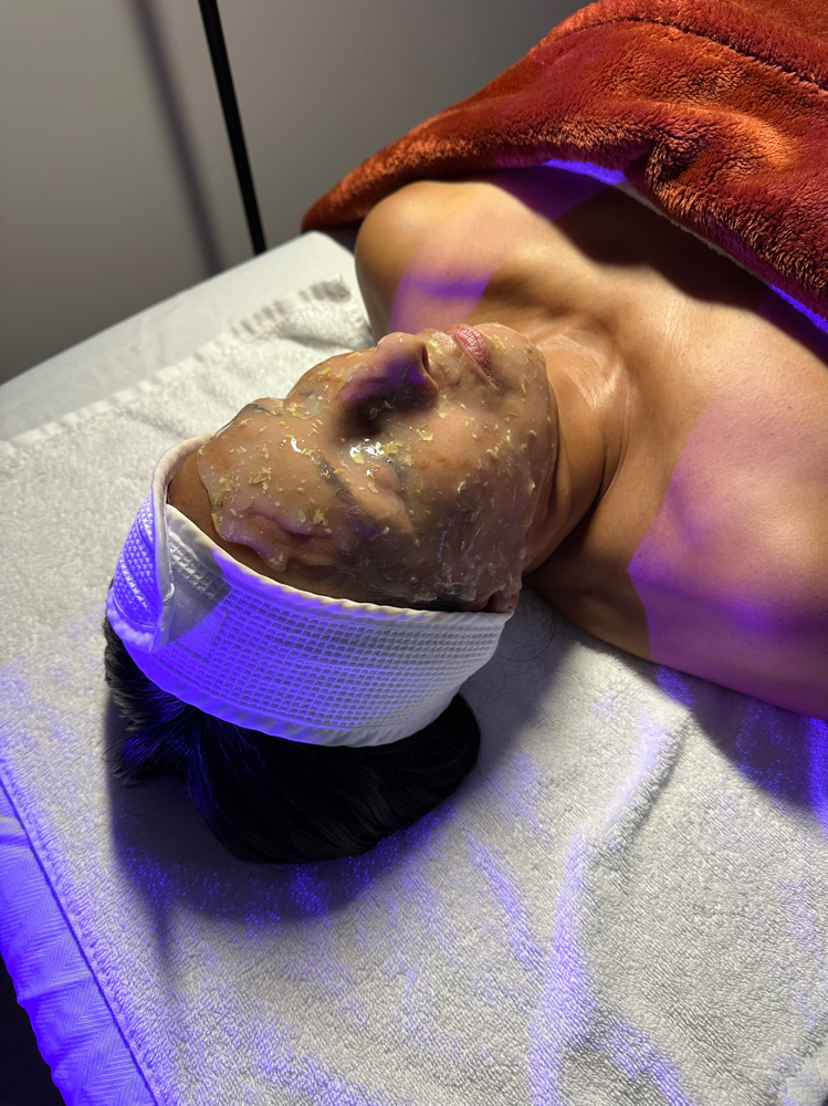 Sienna Signature Facial