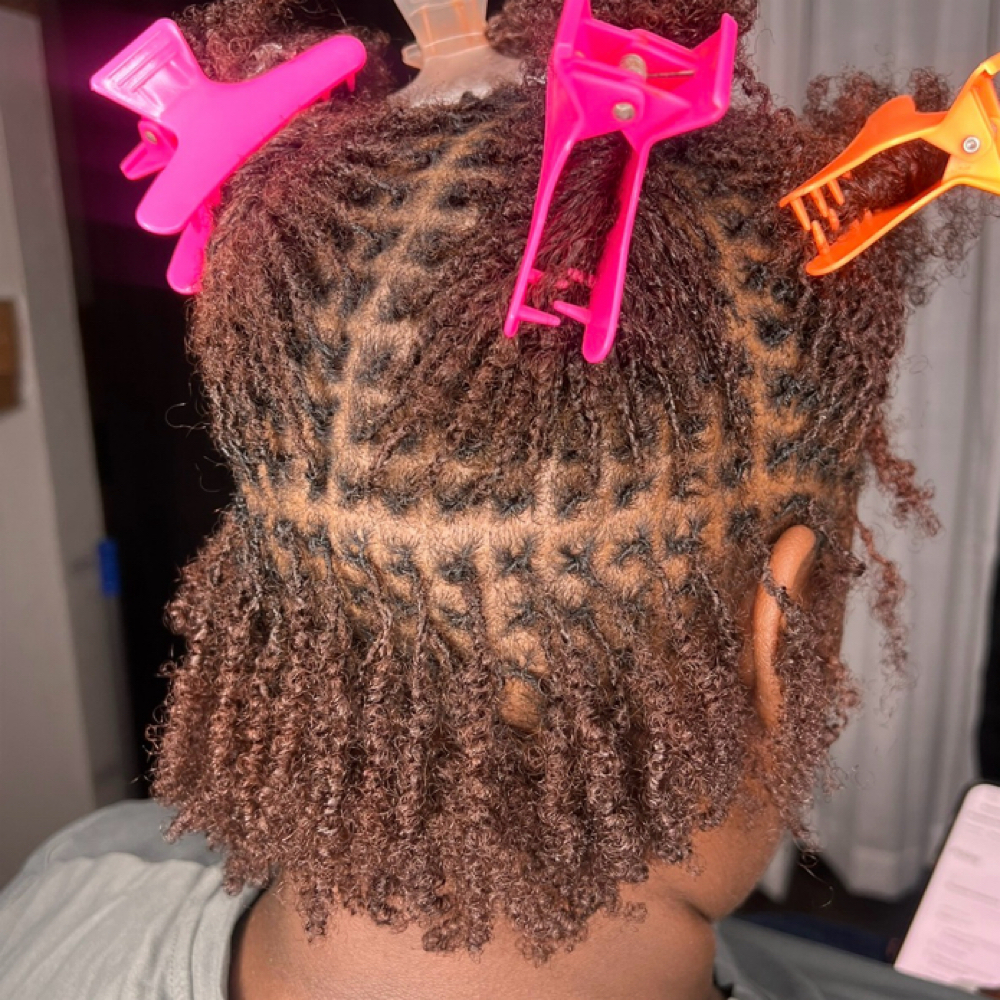 Micro Loc Est (6-9 Inches) at Simara co. in Riverview, FL