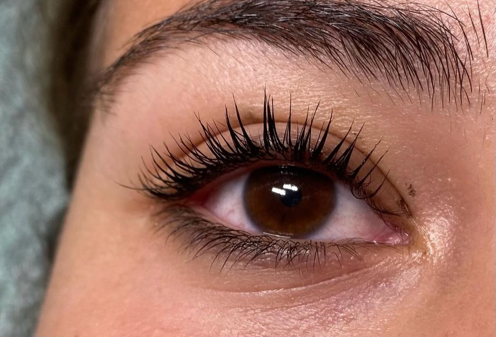 Lash Lift And Tint