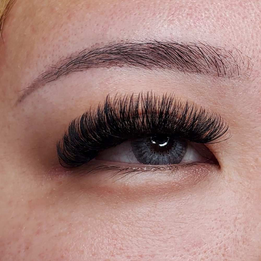Full Set Mega Volume Lash Extension