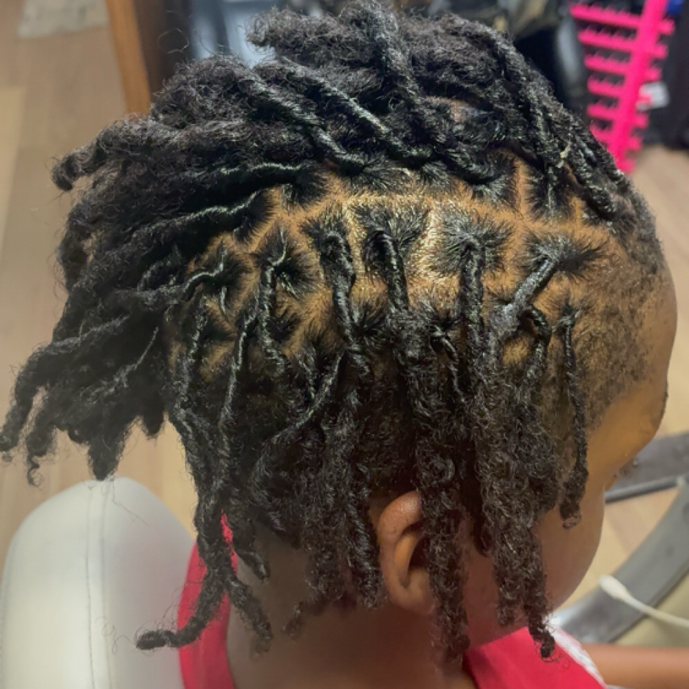 Loc Retwist at Ky’Nesia Kenyce in Canton, OH