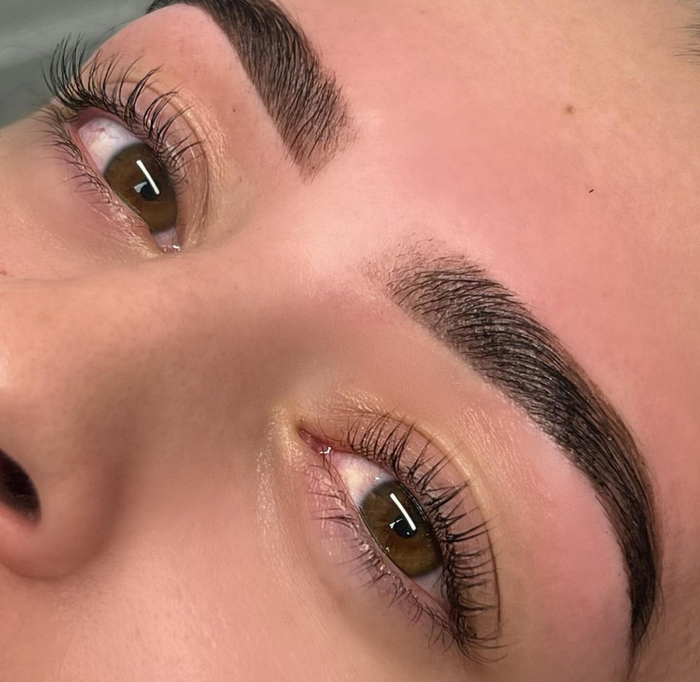 Brow Dye/Sculpt + Lash Lift & Tint