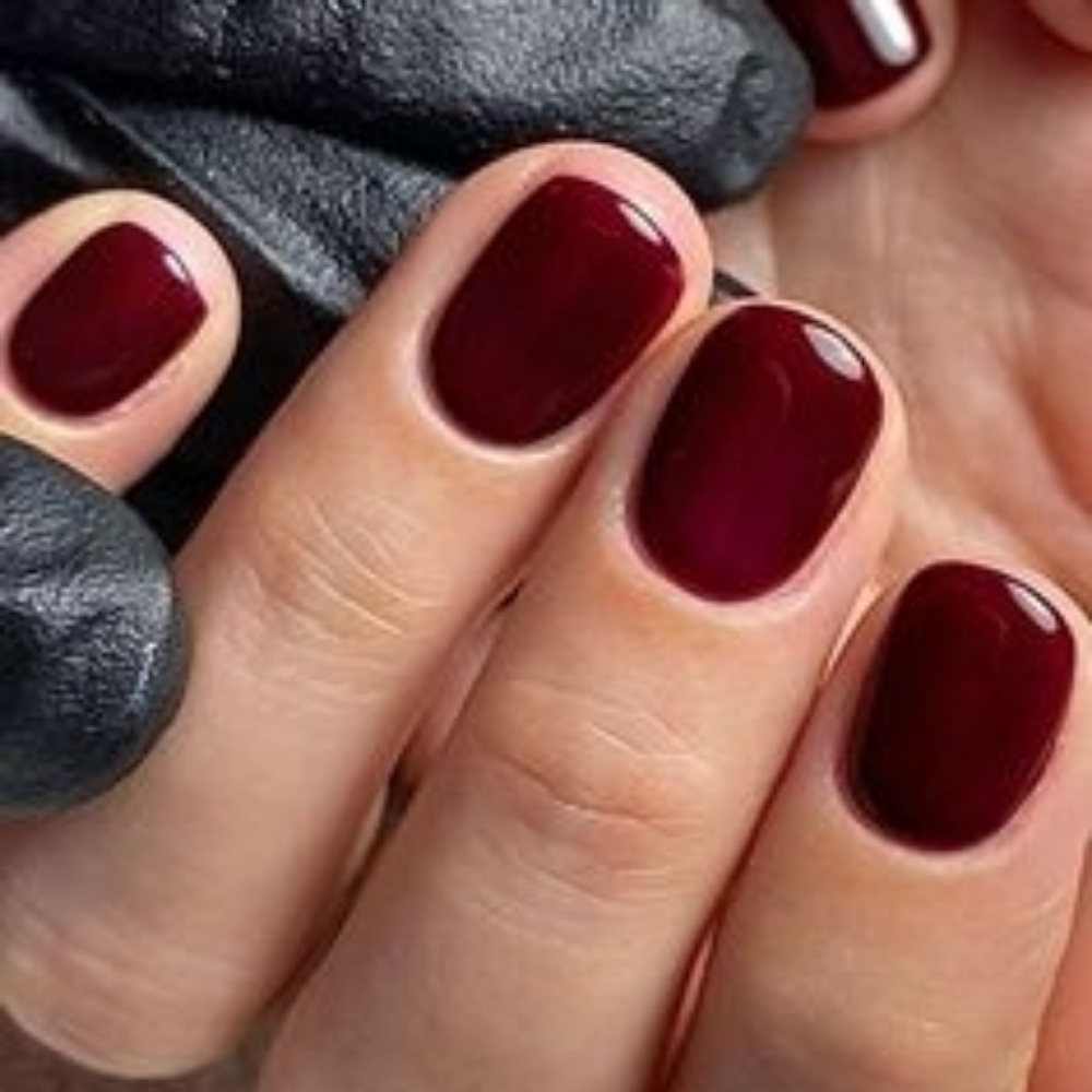 Manicure Gel at The Topcoat Nails_Studio in Miami, FL